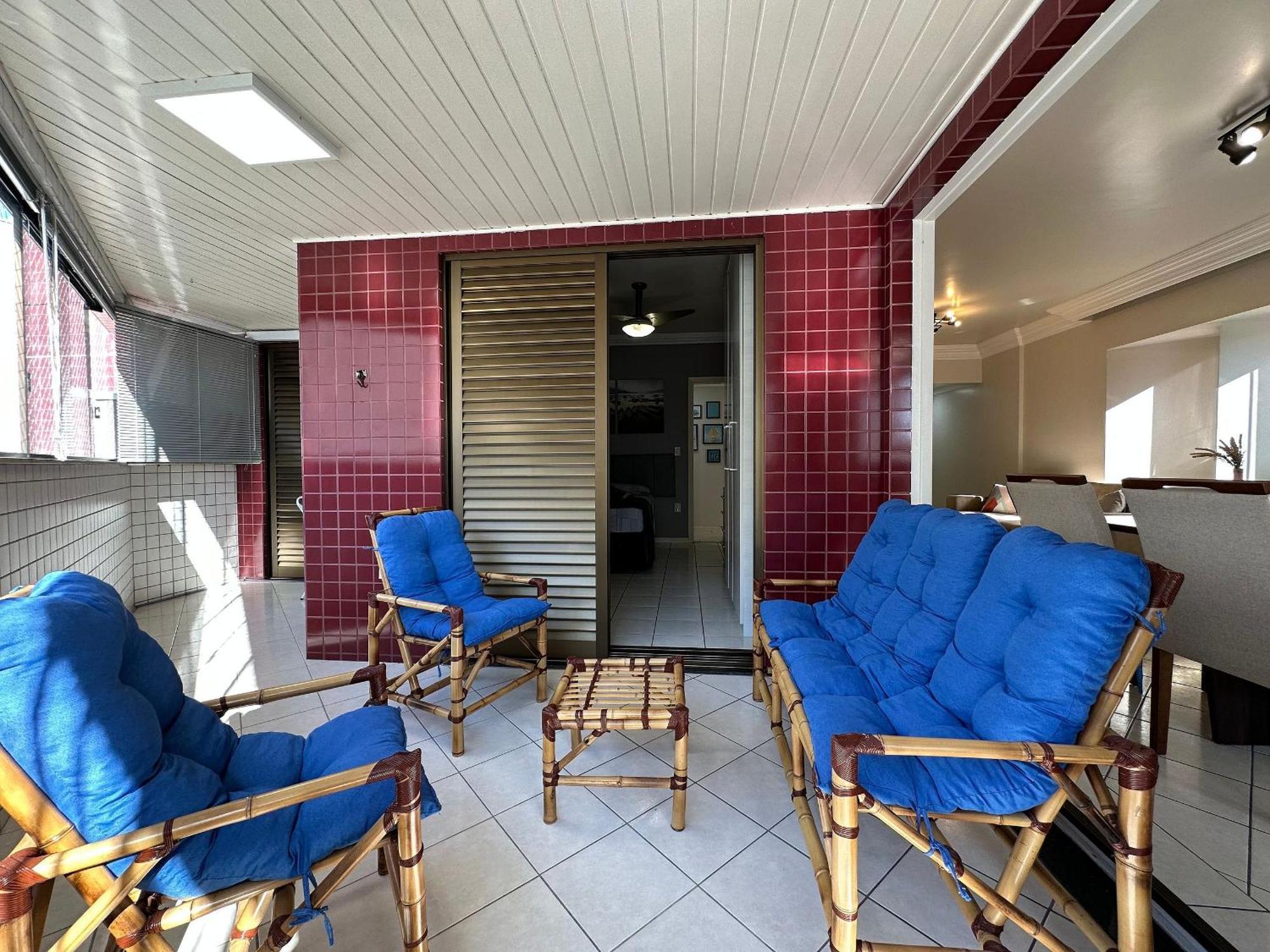 Apartamento Ct03- 2 Quartos| Vista Mar| Tela Protecao| Churras Balneario Camboriu